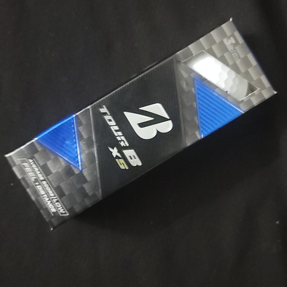 3 pack Tour B XS Bridgestone Golf Balls